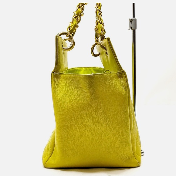 CHANEL CC CAVIAR CHAIN TOTE - Picture 7 of 13